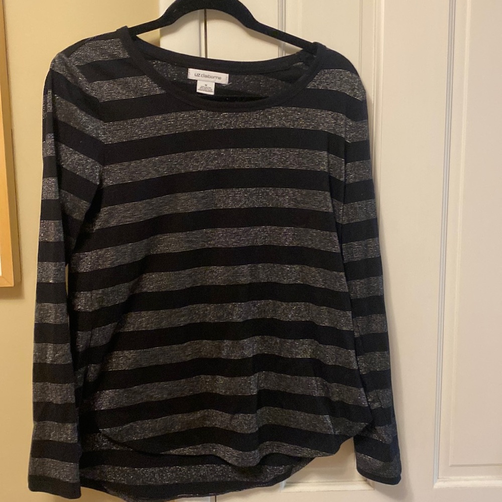 Liz Claiborne shirt size M.